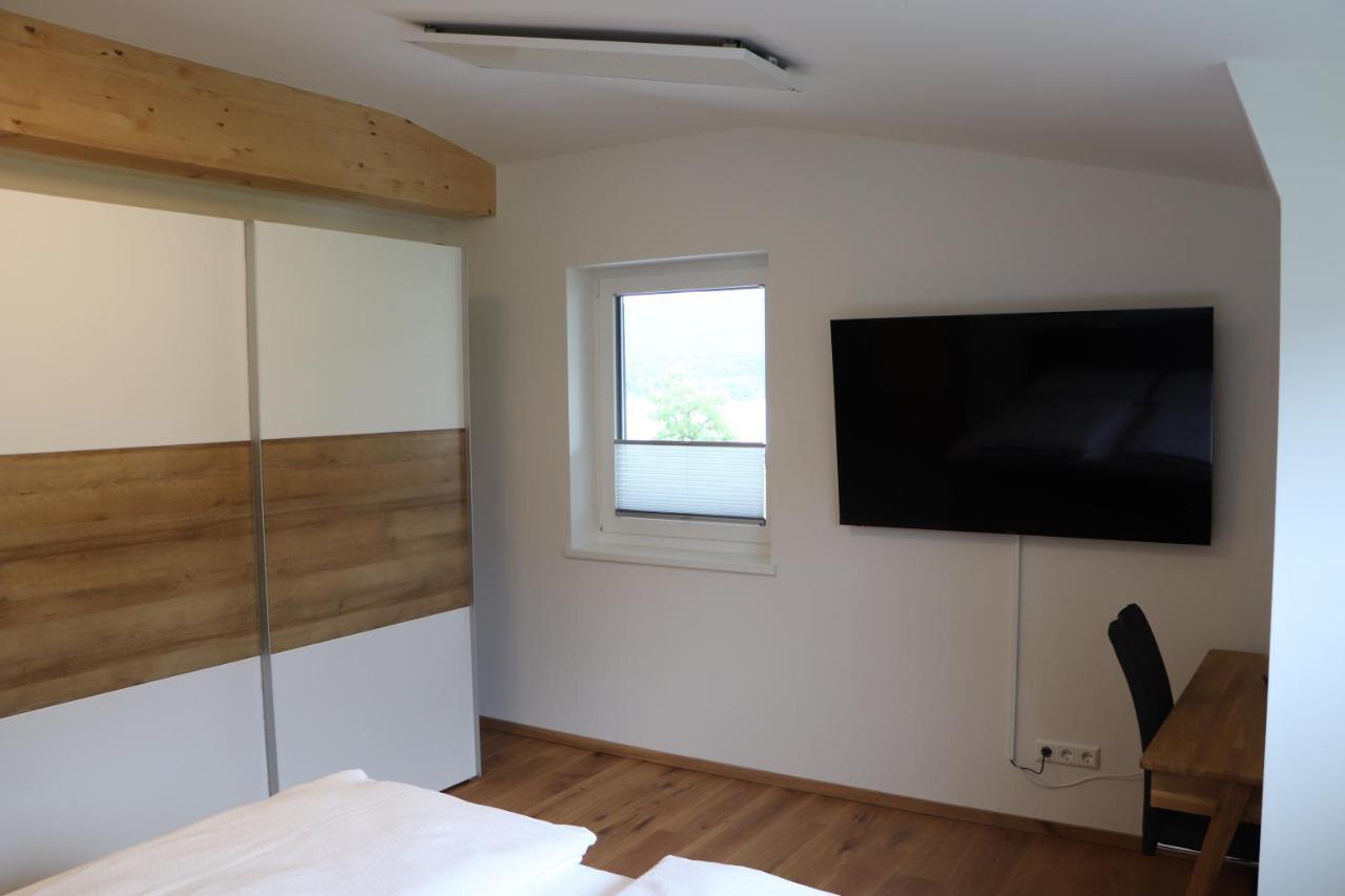 Apartment Dreamview Drobollach am Faakersee Bagian luar foto